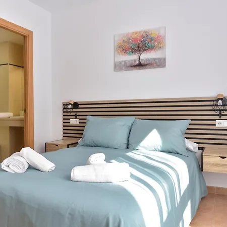 Appartamento New Premium - Free Parking & Pools *